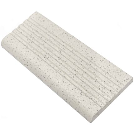 Plus Speckled White Steptread 60x150